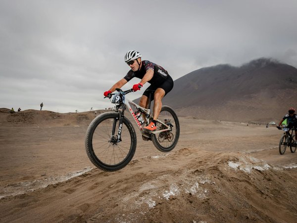 Commentaires et analyses de performances de deadlift incroyables